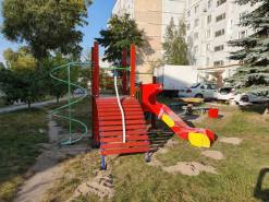 Монтаж детской площадки УК Город Брянск